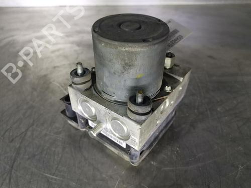 Used ABS pump HONDA FR-V (BE) 2.2 i CTDi (BE5) (140 hp) 21213930