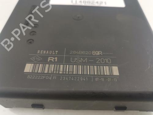 Fuse box RENAULT SCÉNIC III (JZ0/1_) 1.6 dCi (JZ00, JZ12) | BP30085023E1