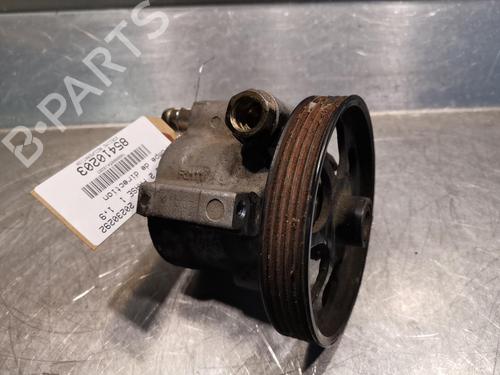 Used Steering pump RENAULT TRAFIC II Van (FL) 1.9 dCi 100 (FL0C, FL0K, FL0B) (101 hp) 20923336