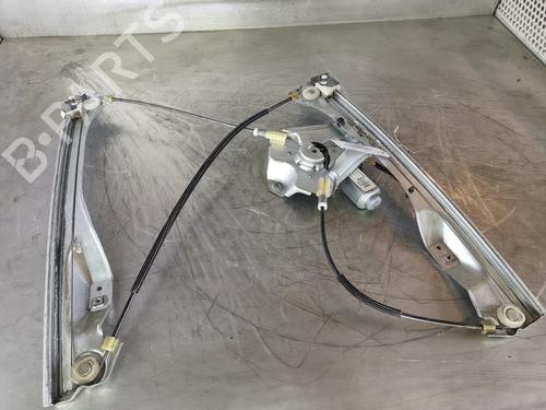Rudehejsemekanisme Højre foran RENAULT CLIO III (BR0/1, CR0/1) 1.2 16V (BR02, BR0J, BR11, CR02, CR0J, CR11) (75 hp) 20922646