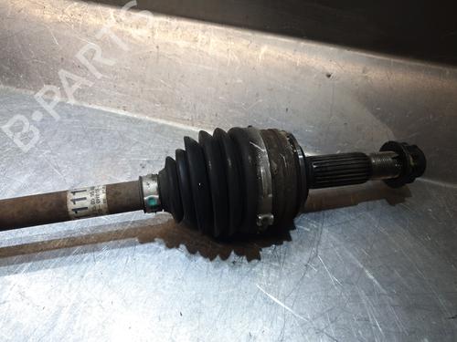 Used Right front driveshaft Right front driveshaft PEUGEOT 107 (PM_, PN_) 1.0 (68 hp) 27548031 27548031
