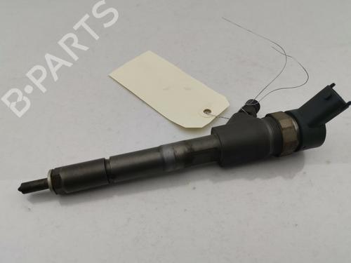Used Injector TOYOTA AURIS (_E15_) 1.4 D-4D (NDE150_, NDE150R) (90 hp) 28385174