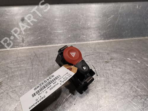 Used Warning switch RENAULT CLIO III (BR0/1, CR0/1) 1.5 dCi (75 hp) 20923074