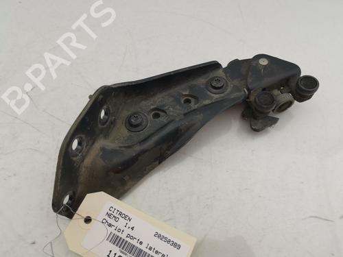 Used Hinge/Door check strap CITROËN NEMO MPV 1.4 HDi (68 hp) 31342235