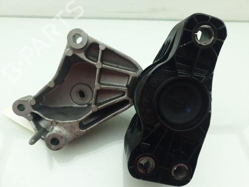 Used Engine mount Engine mount 39257233 39257233