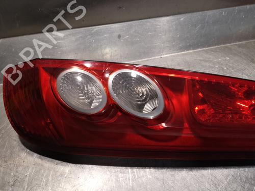 Used Right taillight FORD FIESTA V (JH_, JD_) 1.4 TDCi (68 hp) 20919392