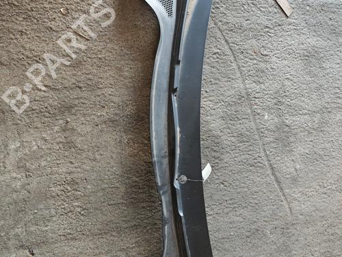 Used Scuttle panel AUDI Q3 (8UB, 8UG) 2.0 TFSI quattro (220 hp) 30203152