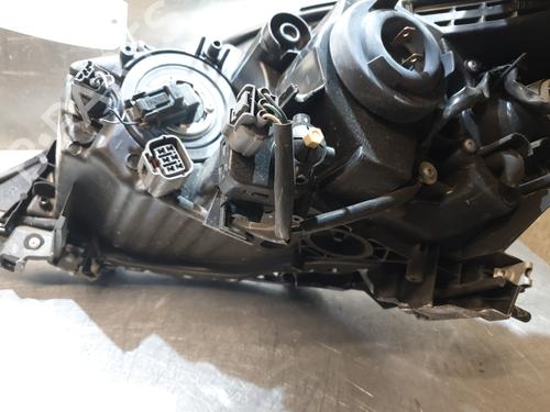 Right headlight MAZDA 5 (CR) 2.0 CD (CR19) | BP27406807C29 