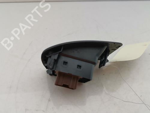 Used Left front window switch Left front window switch DACIA LOGAN MCV II TCe 90 (K8M1, K8MA, K8AC) (90 hp) 30548934 30548934