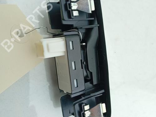Used Right rear window switch Right rear window switch PEUGEOT 508 SW II (FC_, FJ_, F4_) PSE Hybrid4 360 (F45GBT) (360 hp) 32237694 32237694