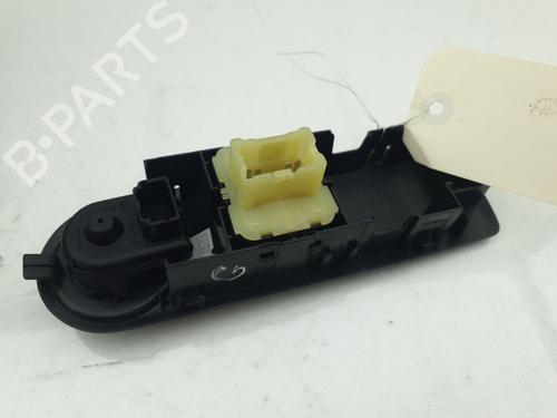 left-front-window-switch-renault-clio-iv-bh_-2012-2013-2014-2015-2016-2017-2018-2019-2020-2021-36368276 main image