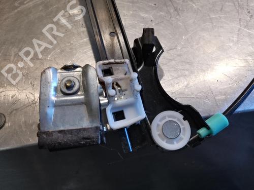 Rudehejsemekanisme Højre foran LAND ROVER FREELANDER I (L314) 2.0 Td4 4x4 | BP21215465C23 