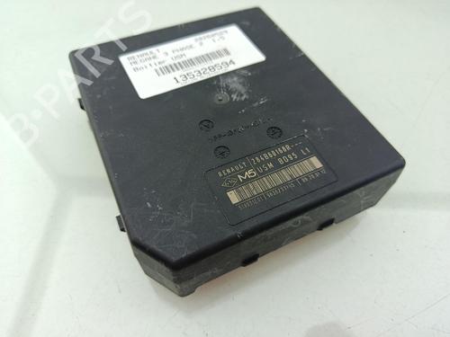 Fuse box RENAULT MEGANE III Hatchback (BZ0/1_, B3_) 1.5 dCi (BZ09, BZ0D, BZ1W, BZ29, BZ14) | BP40432967E1 - Image 2