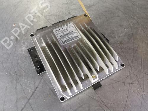 Calculateur moteur (ecu) RENAULT CLIO III (BR0/1, CR0/1) 1.5 dCi (C/BR0G, C/BR1G) (68 hp) 25261435