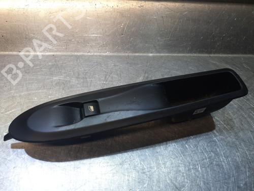 Used Right front window switch CITROËN C4 II (NC_) 1.6 HDi 115 (114 hp) 23796603