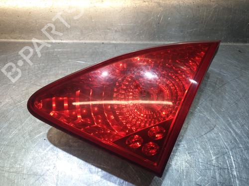 Used Right tailgate light PEUGEOT 3008 I MPV (0U_) 1.6 HDi (114 hp) 23796369