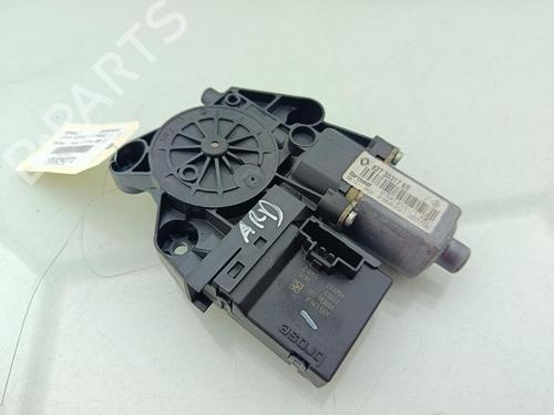 Used Right rear window motor Right rear window motor RENAULT GRAND SCÉNIC III (JZ0/1_) 1.5 dCi (JZ09, JZ0D, JZ10, JZ14, JZ1G, JZ29, JZ2C) (110 hp) 40432954 40432954
