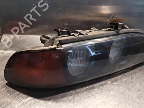 Used Right headlight BMW 5 (E39) 525 tds (143 hp) 21215219