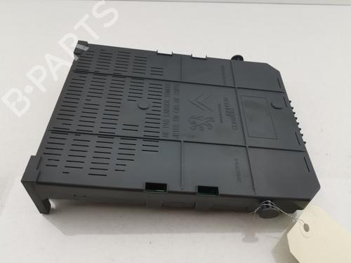 Fuse box PEUGEOT 5008 (0U_, 0E_) 2.0 HDi 150 / BlueHDi 150 | BP27888872E1 