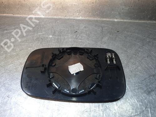 Espelho direito Espelho direito RENAULT CLIO III (BR0/1, CR0/1) 1.5 dCi (C/BR0G, C/BR1G) (68 hp) 24059659 24059659