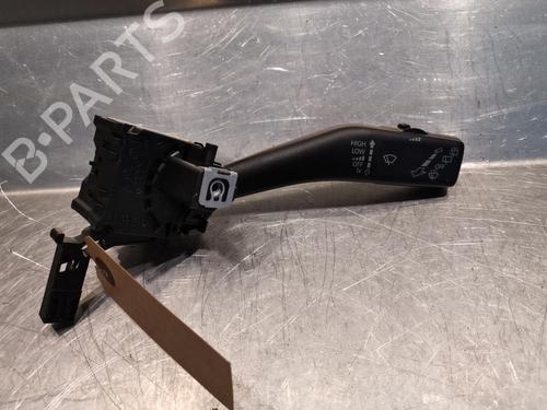 Steering column stalk SKODA SUPERB II Estate (3T5) 2.0 TDI | BP20923845I23 