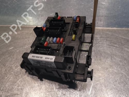 Zekeringkast PEUGEOT 206 Hatchback (2A/C) 1.4 HDi eco 70 (68 hp) 20923322