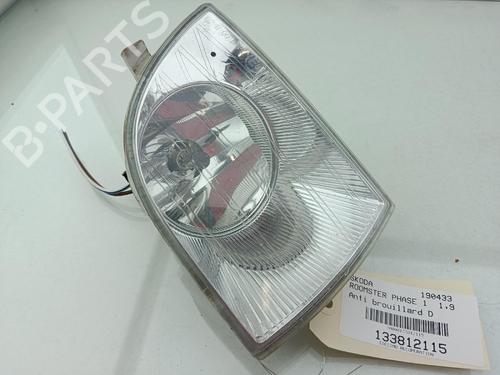 Used Right front fog light Right front fog light SKODA ROOMSTER (5J7) 1.9 TDI (105 hp) 39664856 39664856
