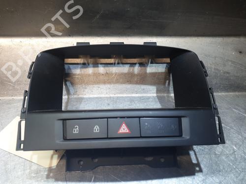 Warning switch OPEL ASTRA J (P10) 2.0 CDTI (68) 13285122