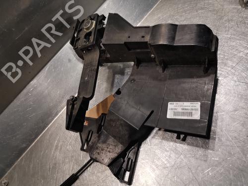 Front left lock FORD FIESTA V (JH_, JD_) 1.4 TDCi | BP20919374C98 