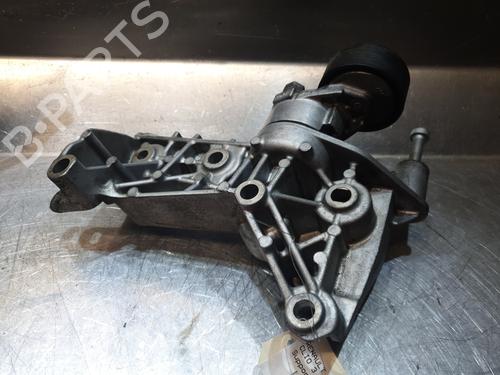 Used Engine mount RENAULT CLIO III (BR0/1, CR0/1) 1.5 dCi (75 hp) 26211857