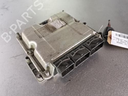 Used Engine control unit (ECU) RENAULT SCÉNIC I MPV (JA0/1_, FA0_) 1.9 dCi (JA05, JA1F) (102 hp) 20925345