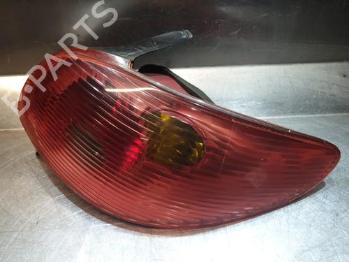 Højre baglygte PEUGEOT 206 Hatchback (2A/C) 1.9 D | BP26907922C35 