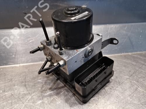 Used ABS pump BMW 1 (E87) 118 d (143 hp) 20923619
