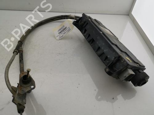 Used Electric handbrake RENAULT SCÉNIC II (JM0/1_) 1.5 dCi (JM02, JM13) (101 hp) 32517354