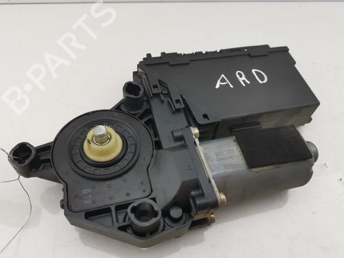 Rudehejsemotor bagstkærm højre AUDI A2 (8Z0) 1.6 FSI (110 hp) 28475526