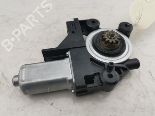 Rudehejsemotor forskærm højre VOLVO V70 III (135) 2.0 D (136 hp) 33205701