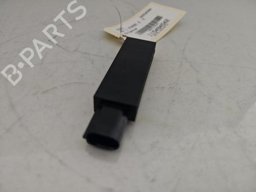 Used Antenna/Base Antenna/Base AUDI Q3 (8UB, 8UG) 2.0 TFSI quattro (220 hp) 30322136 30322136