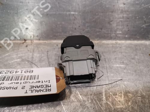 Used Right front window switch Right front window switch RENAULT MEGANE II (BM0/1_, CM0/1_) 1.9 dCi (BM0G, CM0G) (120 hp) 21215337 21215337