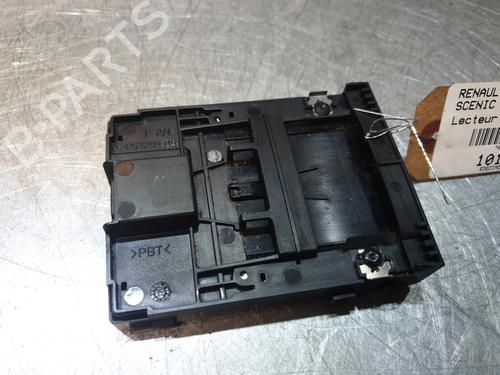 Lettore di schede RENAULT SCÉNIC III (JZ0/1_) 1.5 dCi (106 hp) 25261405
