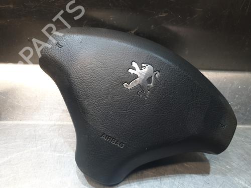 Used Driver airbag PEUGEOT 3008 I MPV (0U_) 1.6 HDi (114 hp) 23796352