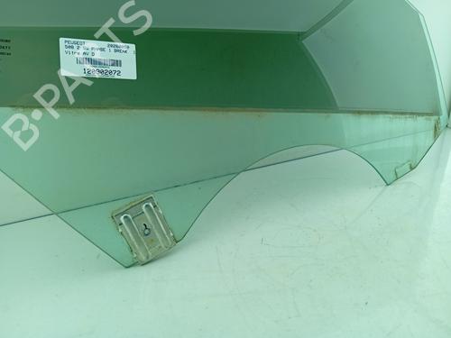 Used Front right door window Front right door window 32209620 32209620
