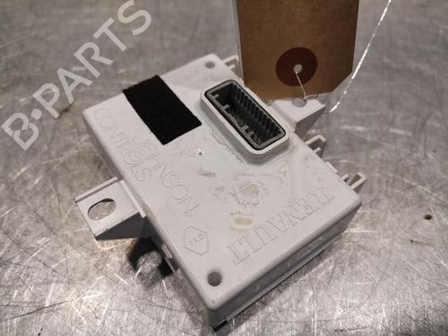 Used Control unit Control unit DACIA DUSTER (HM_) 1.3 TCe 150 4x4 (HMM3) (150 hp) 20923361 20923361