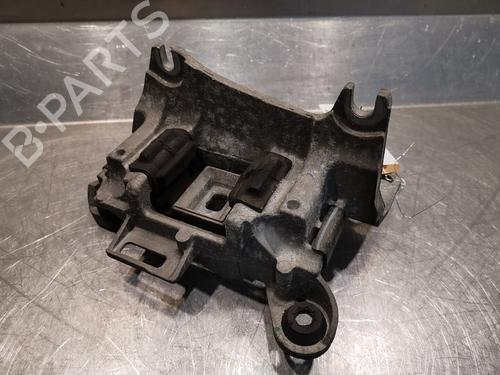 Getriebehalter für RENAULT MEGANE III Hatchback (BZ0/1_, B3_) 1.5 dCi (BZ09, BZ0D, BZ1W, BZ29, BZ14) (110 hp) 21215621