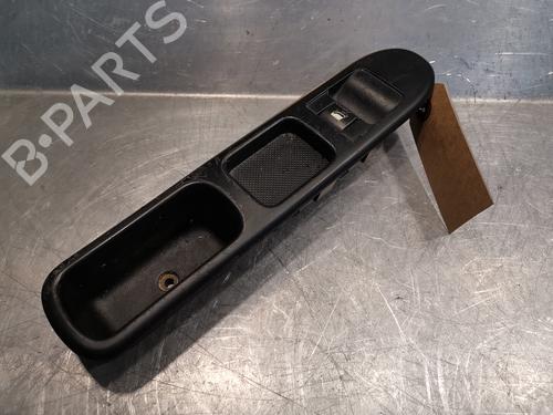 Used Right front window switch PEUGEOT 307 (3A/C) 2.0 HDi 90 (90 hp) 20919421
