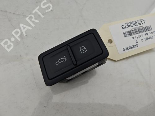 Used Switch AUDI Q3 (8UB, 8UG) 2.0 TFSI quattro (220 hp) 30300117