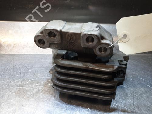 Used Engine mount Engine mount PEUGEOT 207 (WA_, WC_) 1.4 16V (98 hp) 25156920 25156920