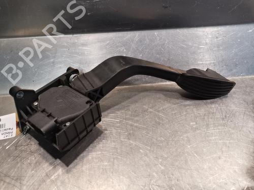 Pedal FIAT PANDA (169_) 1.2 (169AXF2A, 169AXF1A) (69 hp) 21215444