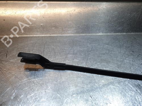 Front windshield wiper arm PEUGEOT 5008 (0U_, 0E_) 2.0 HDi 150 / BlueHDi 150 | BP26145330C143 