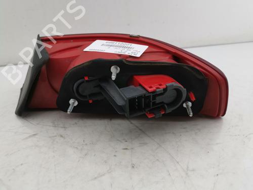 left-taillight-alfa-romeo-159-939_-2005-2006-2007-2008-2009-2010-2011-2012-32752673 main image