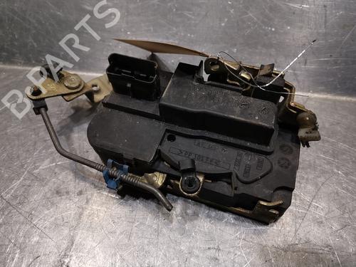 Høyre foran lås PEUGEOT PARTNER Box Body/MPV (5_, G_) 1.9 D (69 hp) 21215705